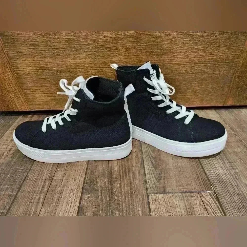 Hurley Women's Hi-top Sneaker Size 10 M Black And White